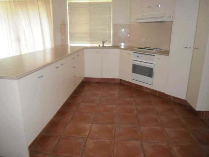 37 Davis Cup Court, Oxenford QLD 4210