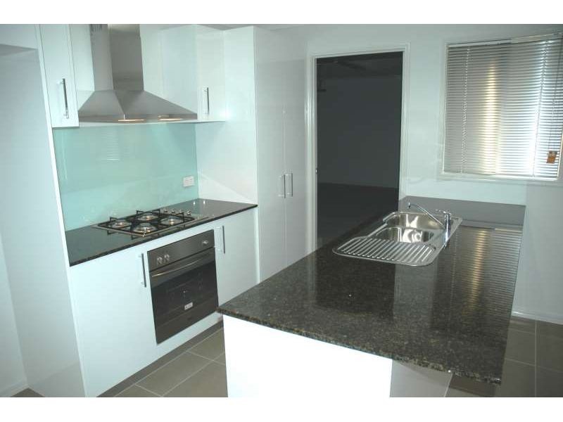 9 Sunridge Circuit, Bahrs Scrub QLD 4207