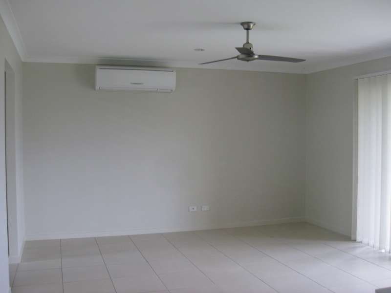 70 Ridgegarden Drive, Morayfield QLD 4506