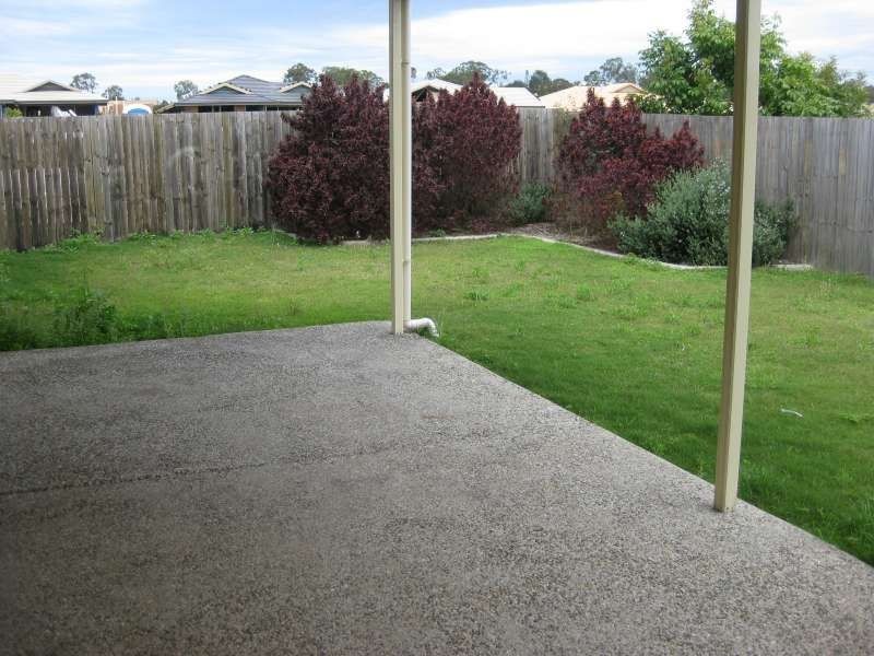 70 Ridgegarden Drive, Morayfield QLD 4506