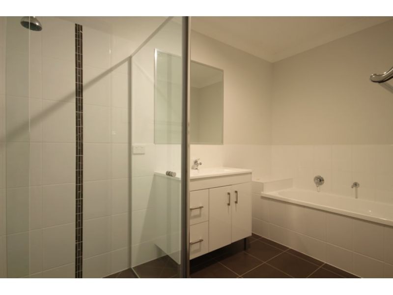 1/9 Midgley Street, Dakabin QLD 4503