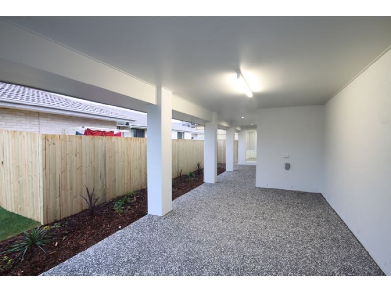 2/9 Midgley Street, Dakabin QLD 4503