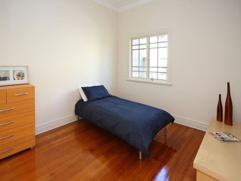 1, 14 Butler Street, Ascot QLD 4007