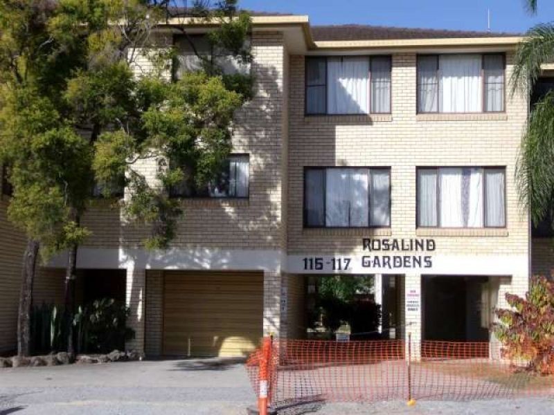 3/115 Frank Street, Labrador QLD 4215