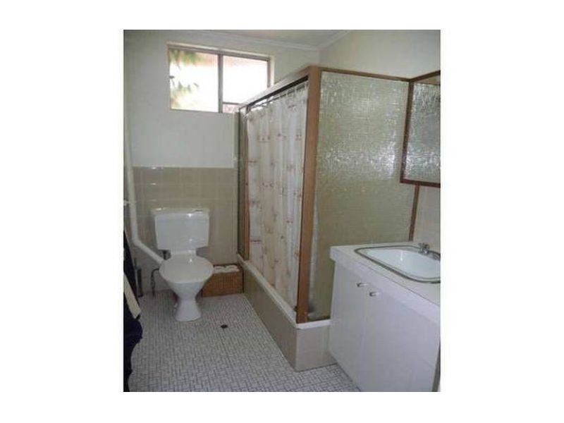 2/552 Oxley Road, Sherwood QLD 4075