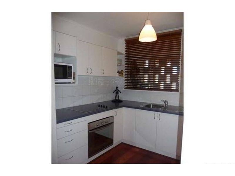 2/552 Oxley Road, Sherwood QLD 4075