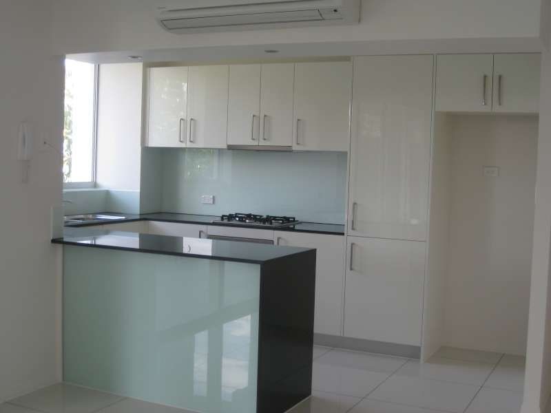 8/75 Sutton Street, Redcliffe QLD 4020