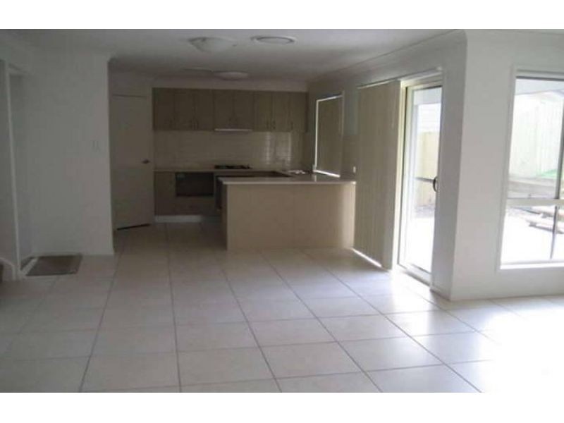 91 Woodlands Boulevard, Waterford QLD 4133