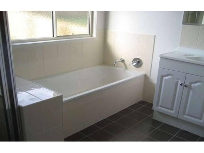 91 Woodlands Boulevard, Waterford QLD 4133