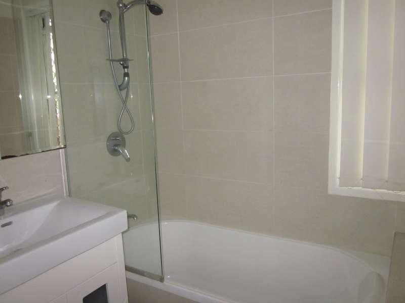 1/10 Foster Street, Newmarket QLD 4051