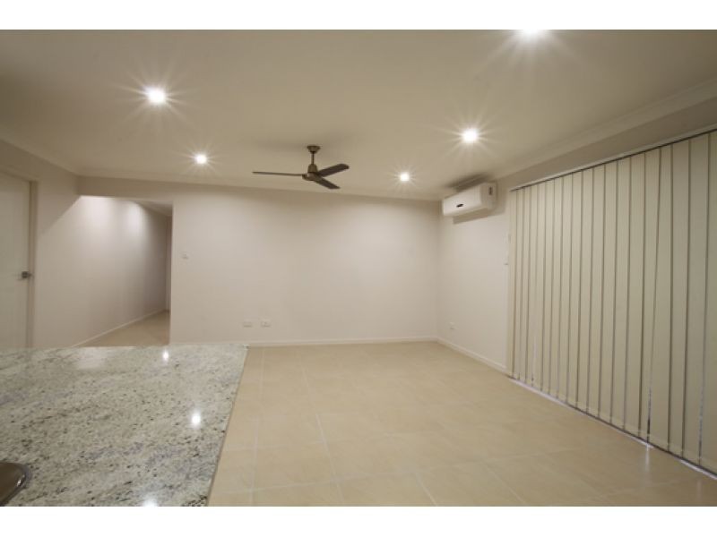 1, 11 Acemia Drive, Morayfield QLD 4506