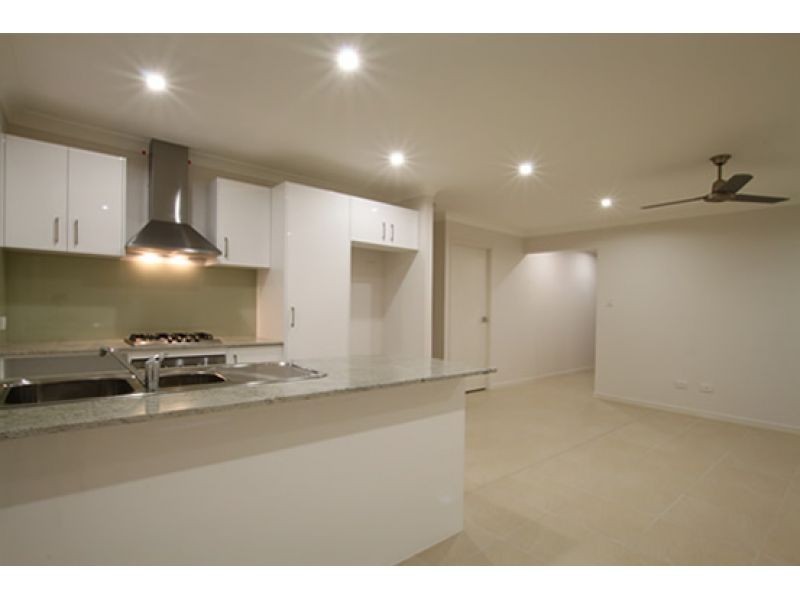 1, 11 Acemia Drive, Morayfield QLD 4506