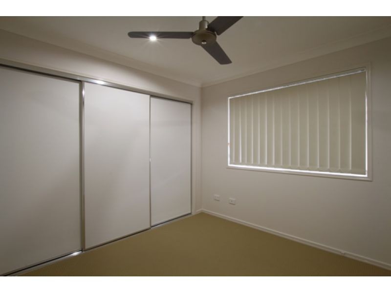 2, 11 Acemia Drive, Morayfield QLD 4506