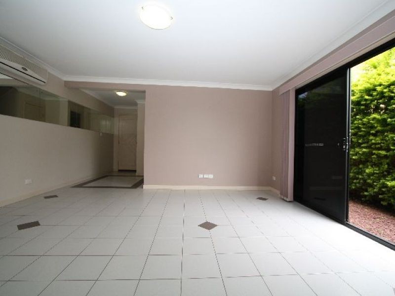 4 Adnar Street, Wishart QLD 4122