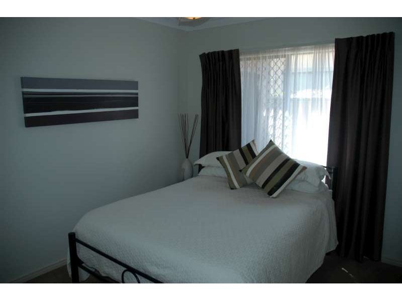 84 Nardoo Street, Robina QLD 4226