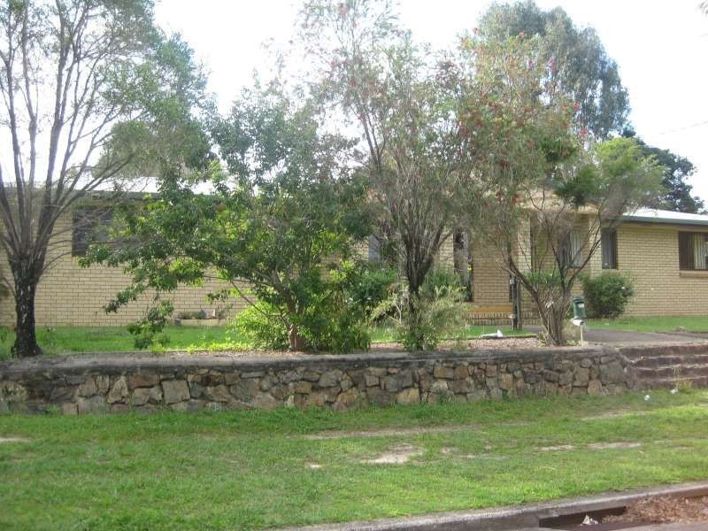 3 Fraser Place, Morayfield QLD 4506