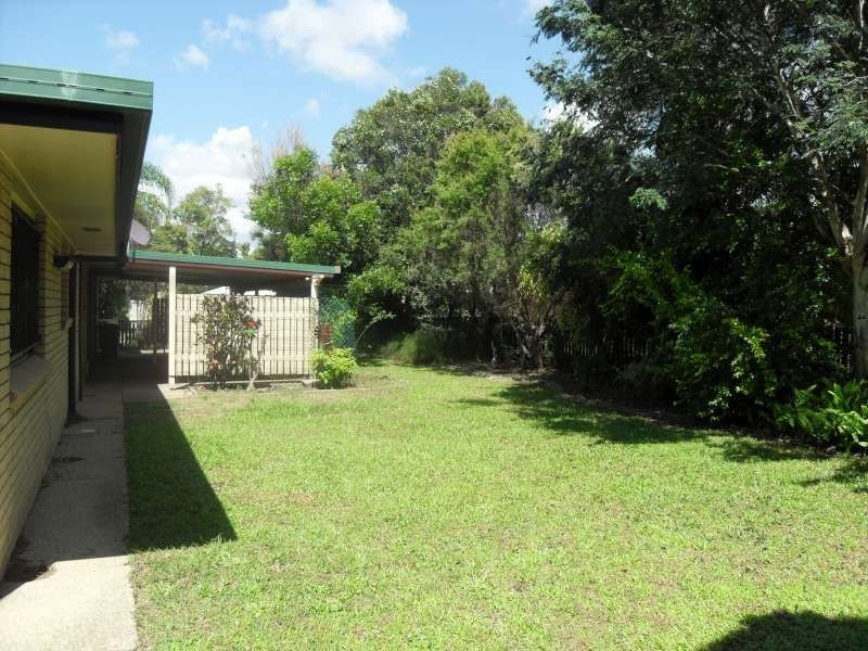 3 Fraser Place, Morayfield QLD 4506