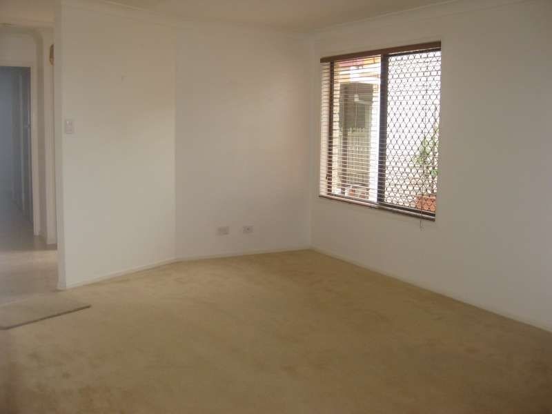 19A Macquarie Drive, Petrie QLD 4502