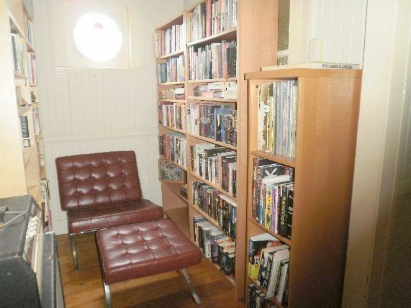 24 Amelia Street, Coorparoo QLD 4151