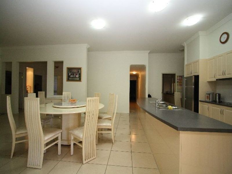 Eight Mile Plains QLD 4113