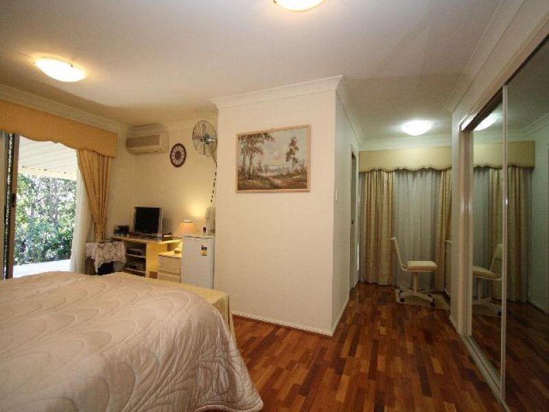 Eight Mile Plains QLD 4113