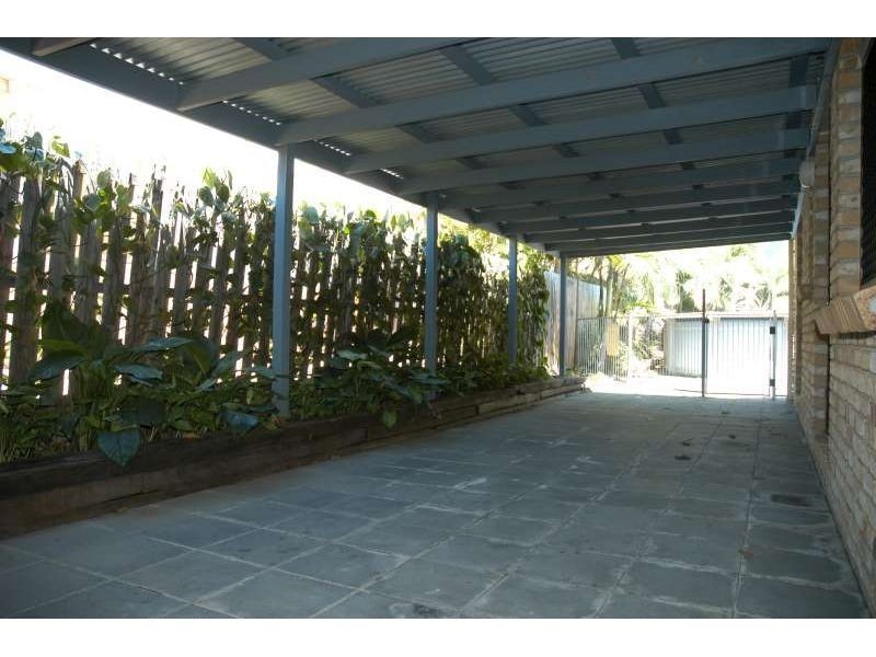 16 Drysdale Lane, Parkwood QLD 4214