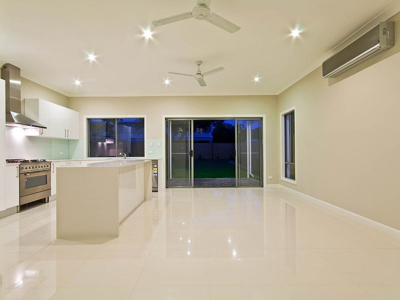 21 Grenade Street, Cannon Hill QLD 4170