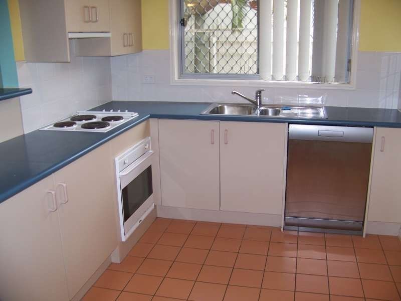 11/11 Glin Avenue, Newmarket QLD 4051