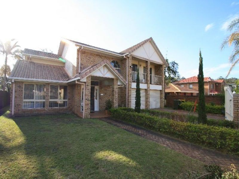 4 Alcheringa Place, Robertson QLD 4109