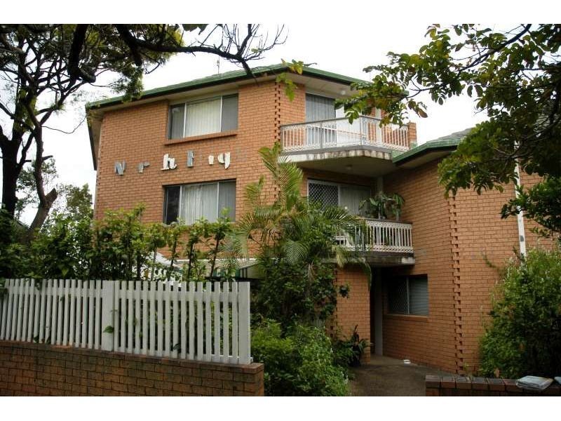 6/143 High Street, Southport QLD 4215