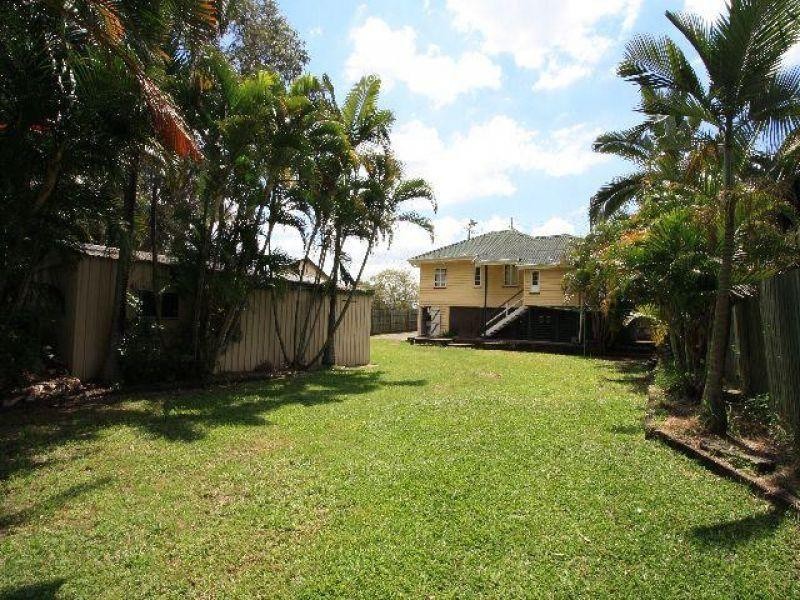 86 Muriel Avenue, Moorooka QLD 4105