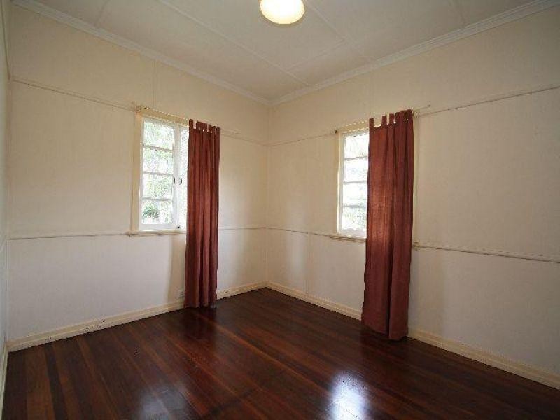 86 Muriel Avenue, Moorooka QLD 4105