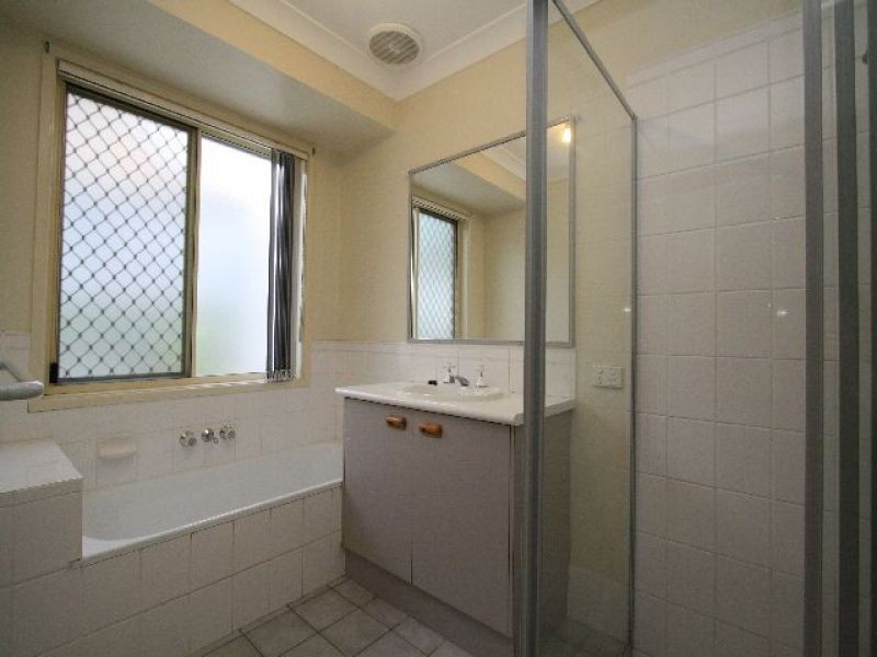 6 Bluebell Place, Calamvale QLD 4116