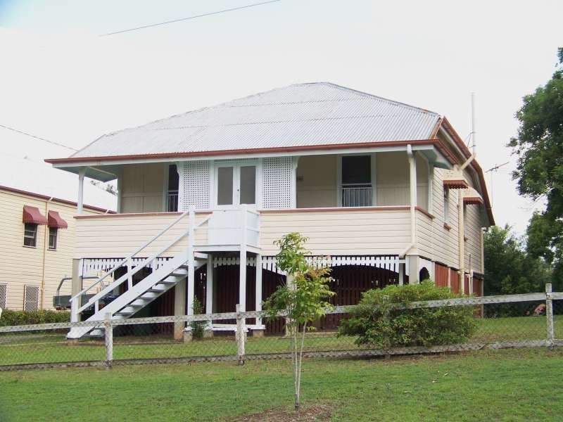 30 Gladstone Street, Indooroopilly QLD 4068