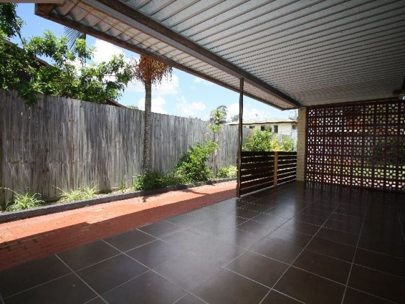 9 Malmrose Street, Wishart QLD 4122