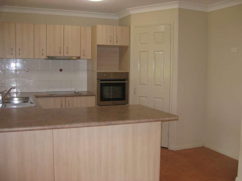 2 Jarad Street, Morayfield QLD 4506