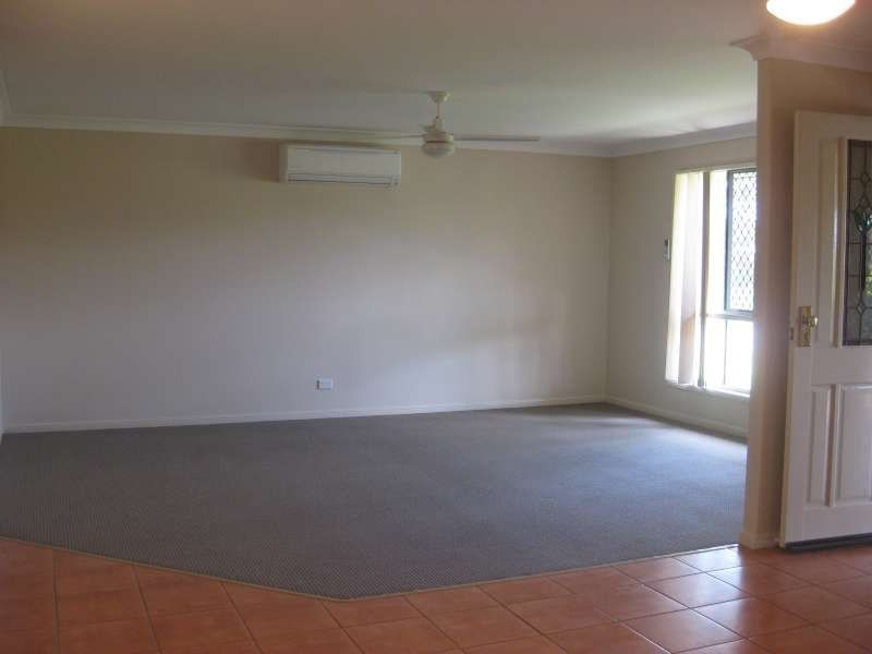 2 Jarad Street, Morayfield QLD 4506