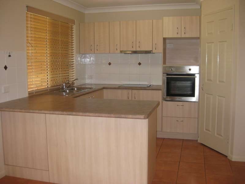 2 Jarad Street, Morayfield QLD 4506