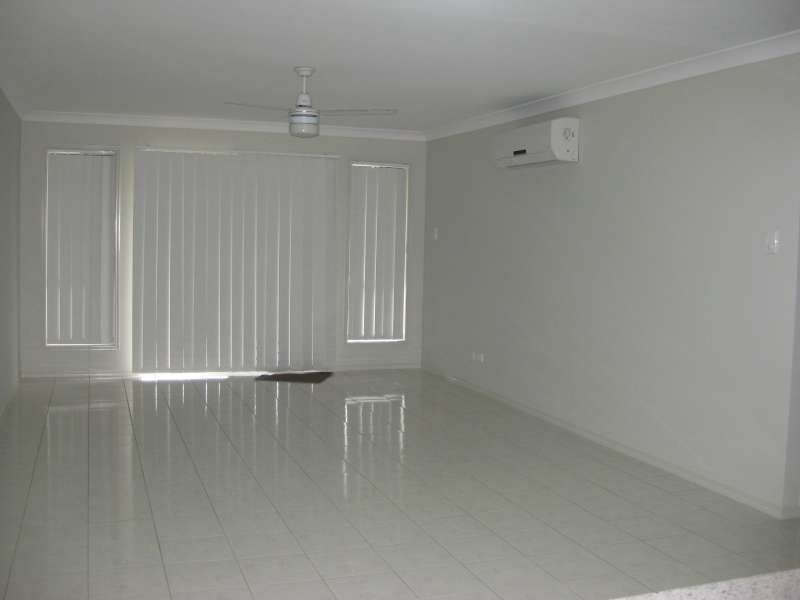 1/20 Nutmeg Drive, Griffin QLD 4503