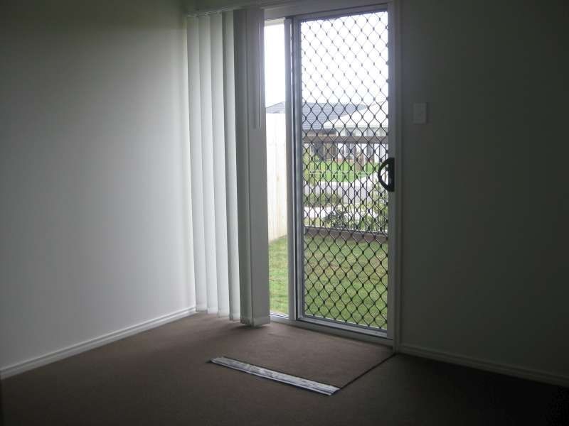 2/20 Nutmeg Drive, Griffin QLD 4503