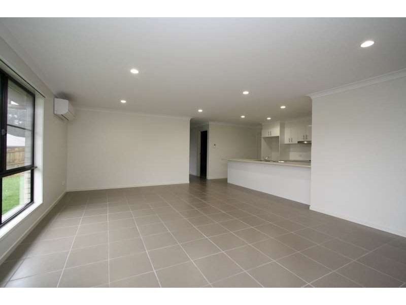 22 Prestige Drive, Marsden QLD 4132