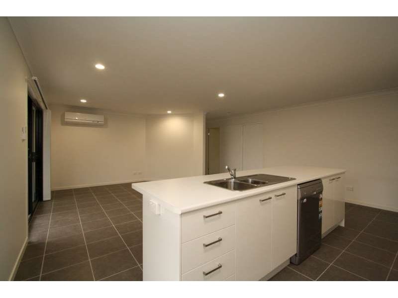 12 Prestige Drive, Marsden QLD 4132