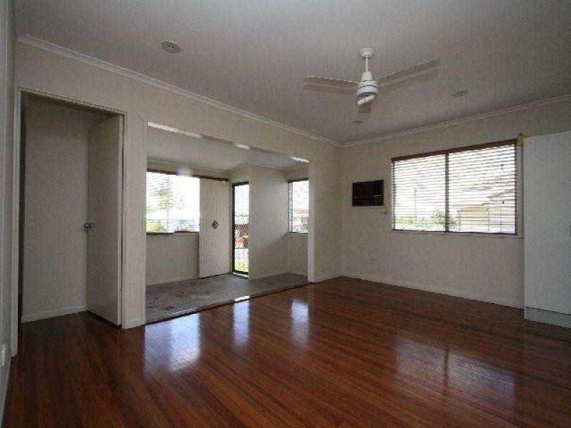 18 Everett Street, Upper Mount Gravatt QLD 4122