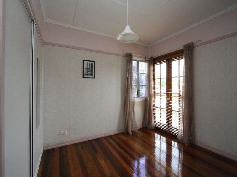 14 Floral Street, Mount Gravatt East QLD 4122