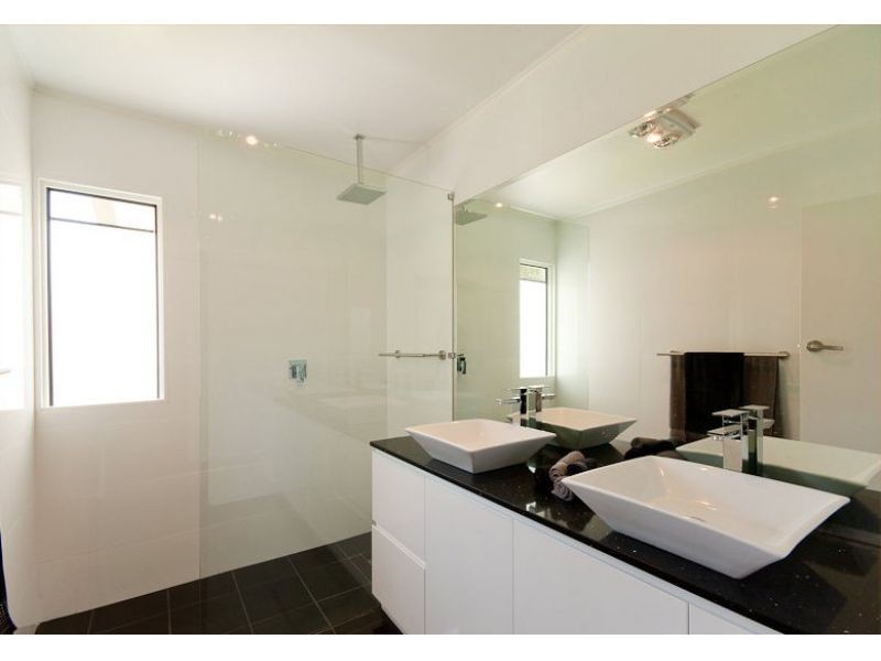 36 Belcaro Street, Upper Mount Gravatt QLD 4122