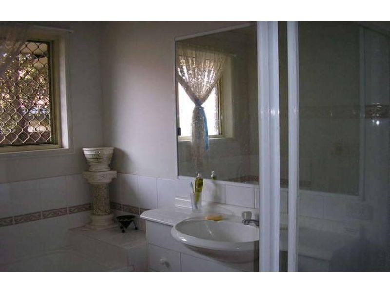 47 Cottonwood Crescent, Calamvale QLD 4116