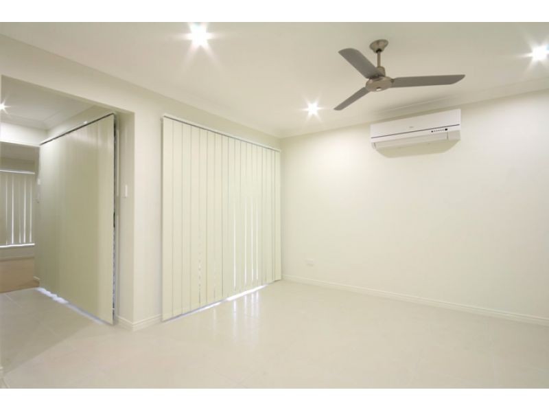 2/8 Telopea Place, Morayfield QLD 4506