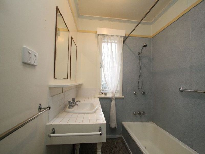 90 Lindwall Street, Upper Mount Gravatt QLD 4122