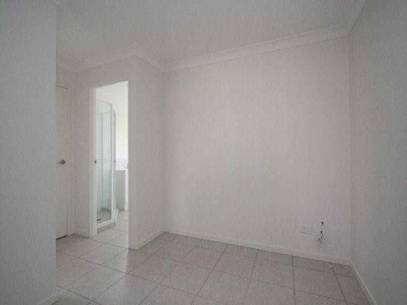 17 Prestige Drive, Marsden QLD 4132