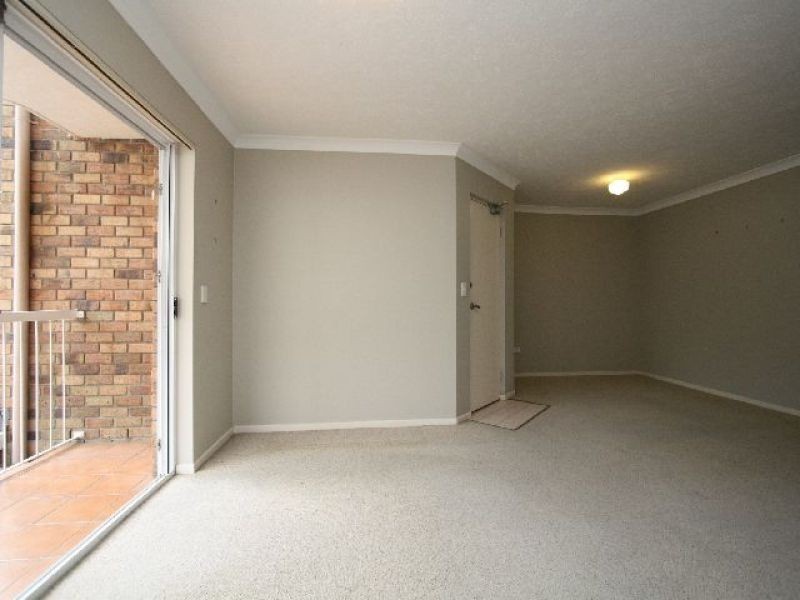 4/39 Belgrave Street, Balmoral QLD 4171